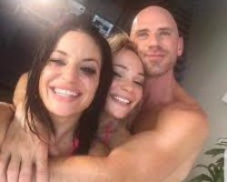 Jhonny Meme Template