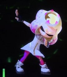 Pearl dabs Meme Template