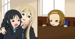 Mio yelling at Ritsu Meme Template