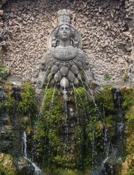 Fontana di Diana Efesia Meme Template