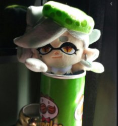 Marie pringles Meme Template