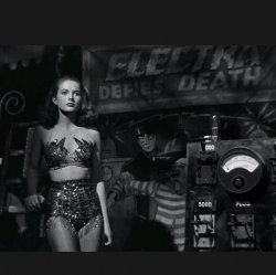 Coleen Gray Nightmare Alley (1947) Meme Template