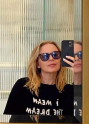 Kylie selfie Meme Template