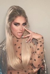 Kesha selfie Meme Template