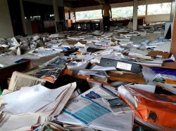 documentos ou trabalhos atrasados Meme Template