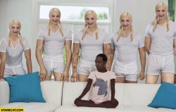 Black guy 5 white girls Meme Template