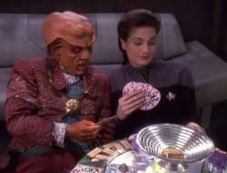 Quark Jadzia Meme Template