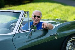 Biden Vette Meme Template