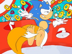 Sonic Tickled Meme Template