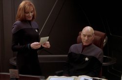 CRUSHER AND PICARD, CRUSHER READS NOTE Meme Template