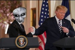 Trump with alien Meme Template