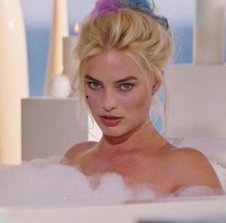 Margot Robbie bathtub Meme Template