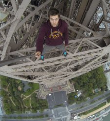 Eiffeltower Meme Template