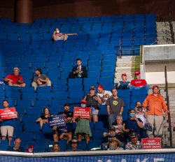 Trump/O’Reilly Tour Bust Meme Template