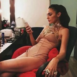Gal Gadot phone Meme Template