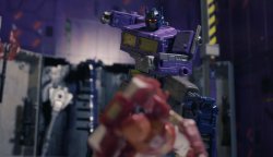 Domesticabuseimus prime Meme Template