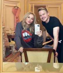 Kylie selfie Meme Template