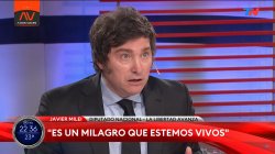 milei es un milagro que estemos vivos Meme Template