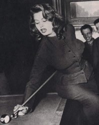 Sophia Loren pool Meme Template