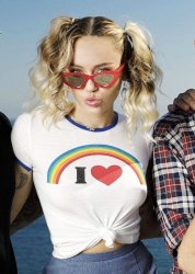 Miley Cyrus I love rainbows Meme Template