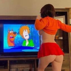 Velma cosplayer flashes tits Meme Template