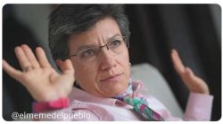 Claudi@ Style Meme Template