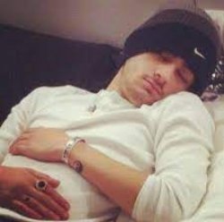 zayn sleeping Meme Template