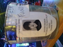 Memphis Meme Template