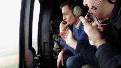 Pedro Sánchez helicóptero Meme Template
