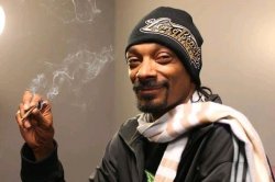 Snoop too high Meme Template