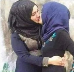 Muslim women kissing Meme Template