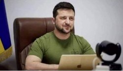 Zelensky crook desk Meme Template