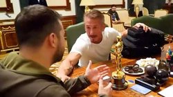 Sean Penn gives Oscar to Zelensky Meme Template