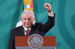 AMLO 1 Meme Template