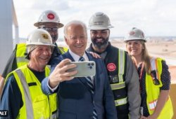 Selfie Meme Template