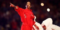 Rihanna Super Bowl 2023 Meme Template