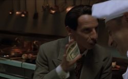Se ci fosse Giovanni I can pay you Meme Template