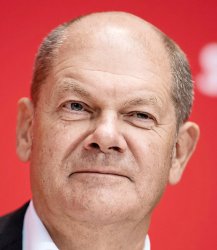 Olaf Scholz Meme Template