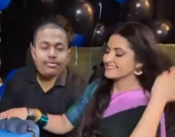 Sirat with Porimoni Meme Template