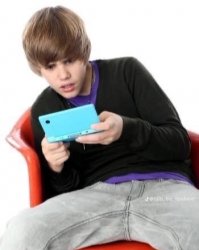 Justin Beiber playing games confused Meme Template