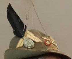 Alpino Hat Meme Template