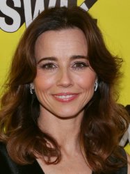 Linda Cardellini Meme Template