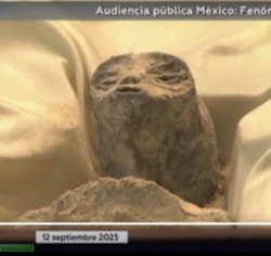Mexico Alien Meme Template