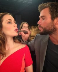 Chris Hemsworth lipstick Meme Template