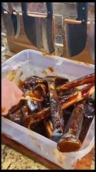 Barbecue hammers Meme Template