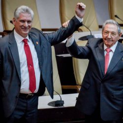 Diaz Canel y Raul Meme Template