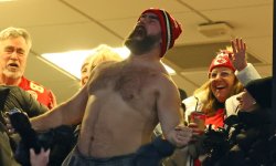 Jason Kelce shirtless Meme Template