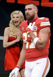 Taylor Swift and Travis Kelce Meme Template