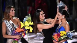 Crown Miss Universe Pageant Queen Meme Template