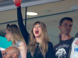 Taylor swift cheers Meme Template